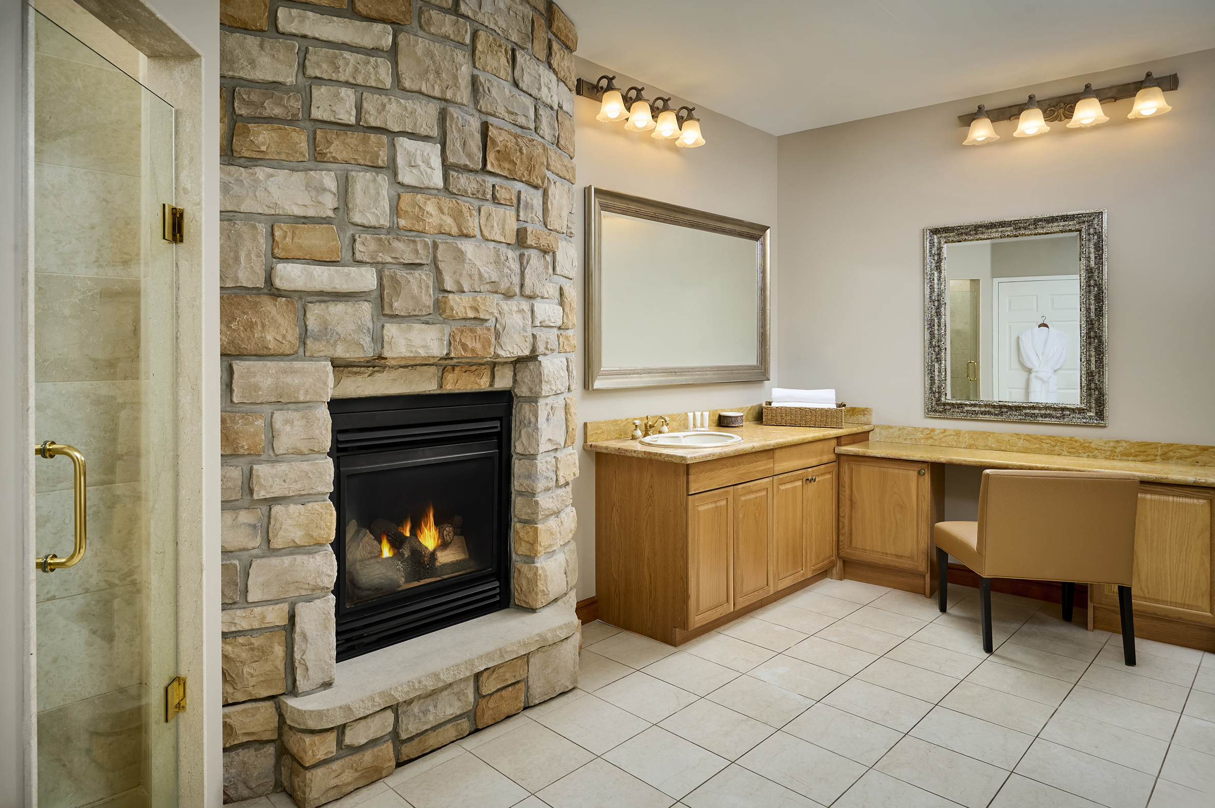 Marriott Approved Hotel Photographer and Photo Stylist specializing in Luxury Hotel and Resort photography of architectural interiors, exteriors, food & beverage by Carole & Roy Timm Photography